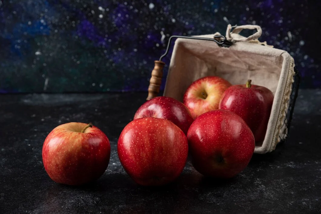 Obuolius reikėtų valgyti su žievele