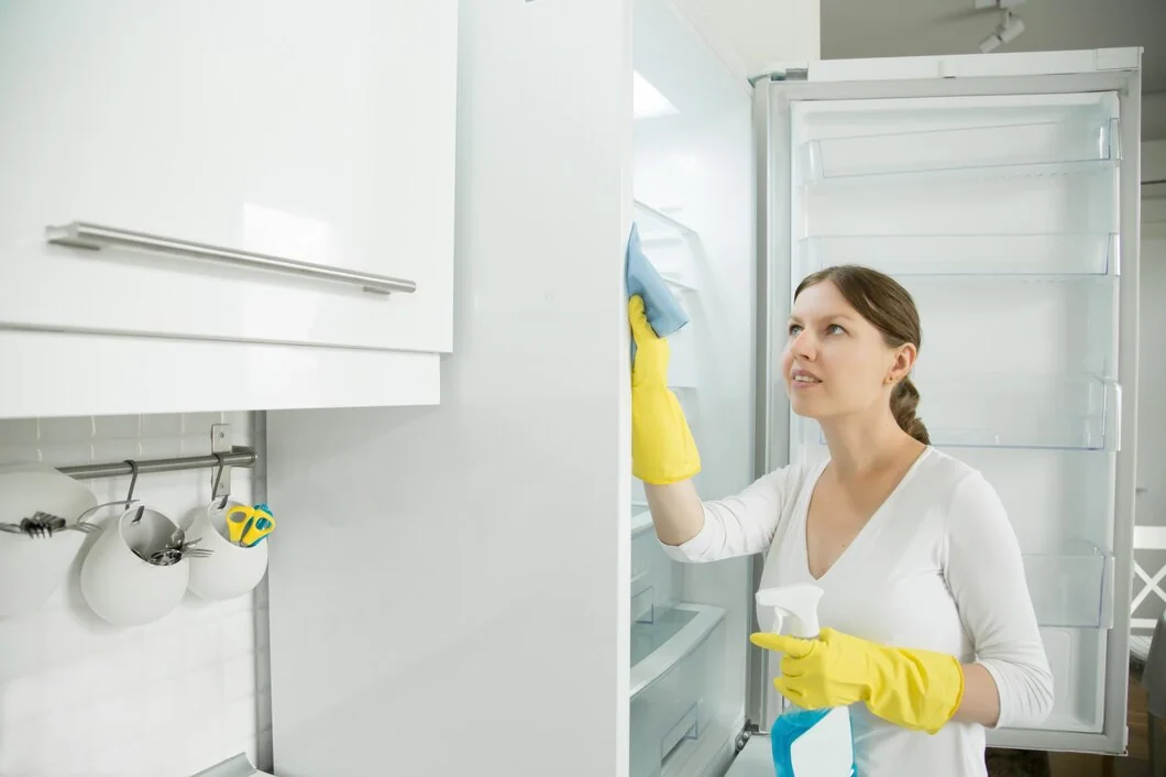 Šaldytuvo valymas, mikrobai