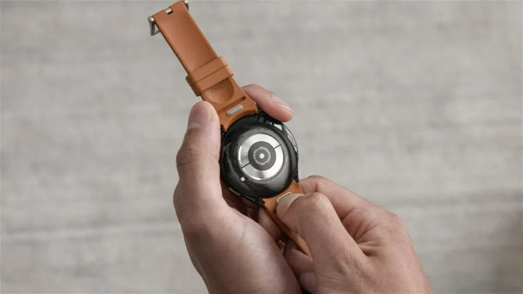 Samsung Galaxy Watch 7 galės matuoti cukraus kiekį kraujyje / Samsung nuotr.