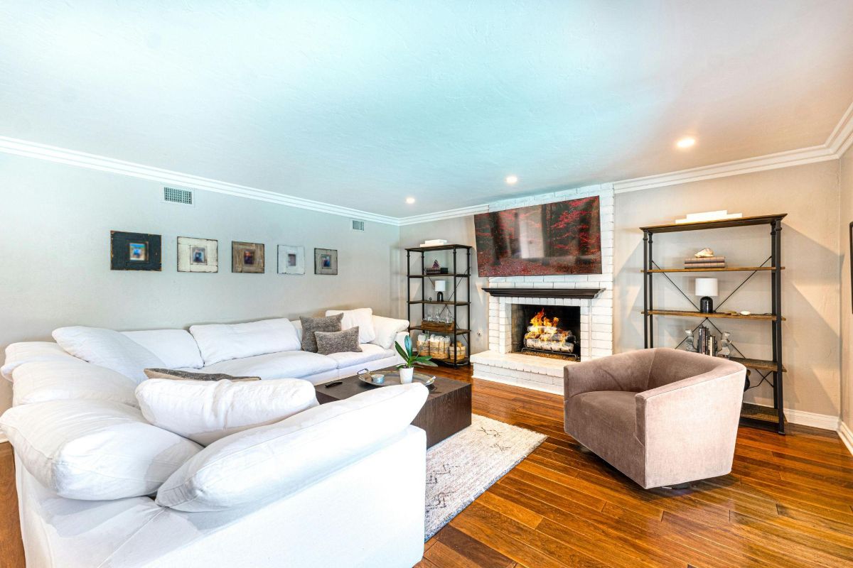 Medžio pjuvenų briketai