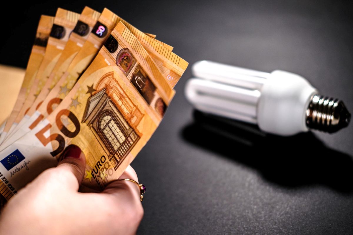 Elektros kaina pakilo 27 proc.