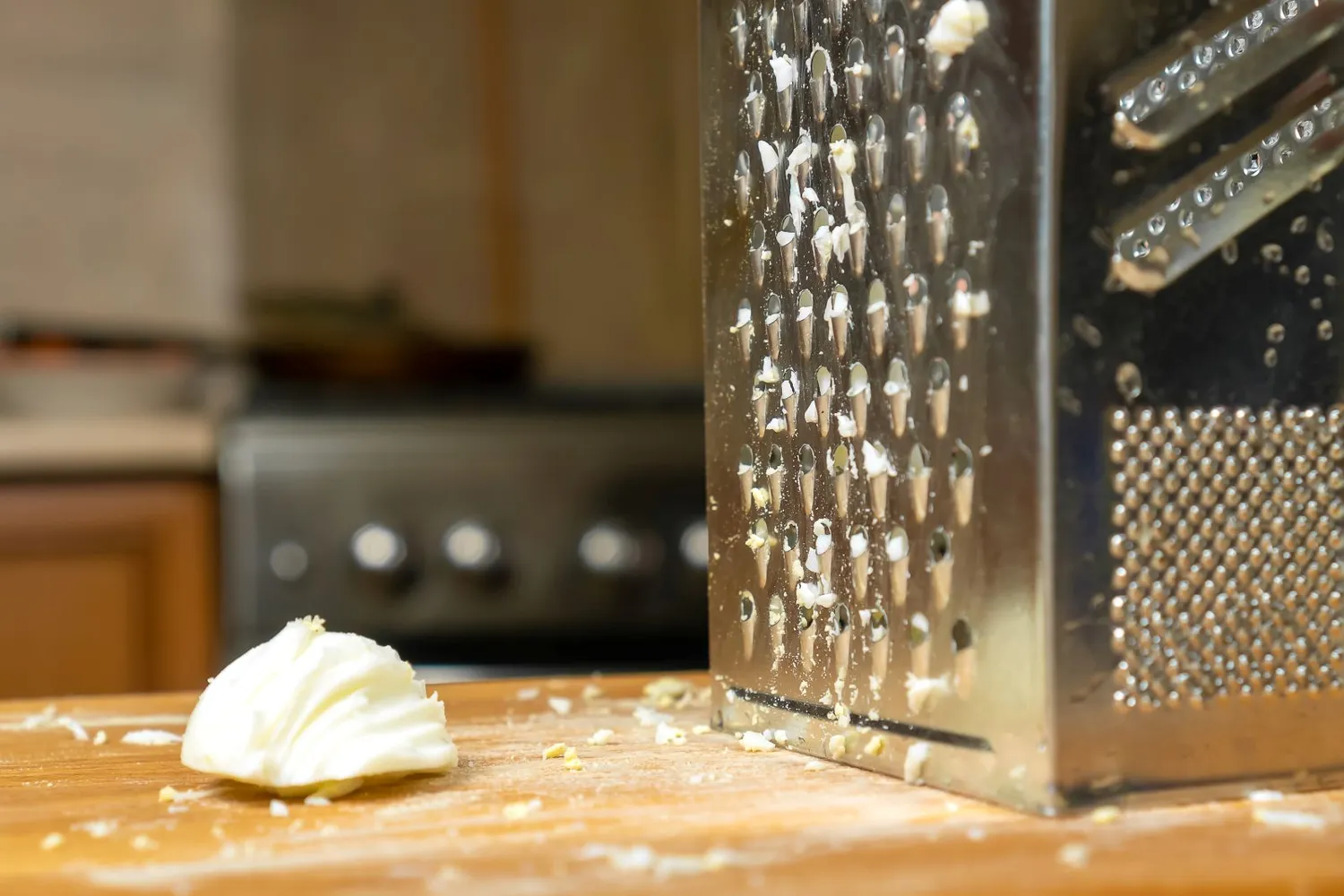 Tarkos patepimas aliejumi