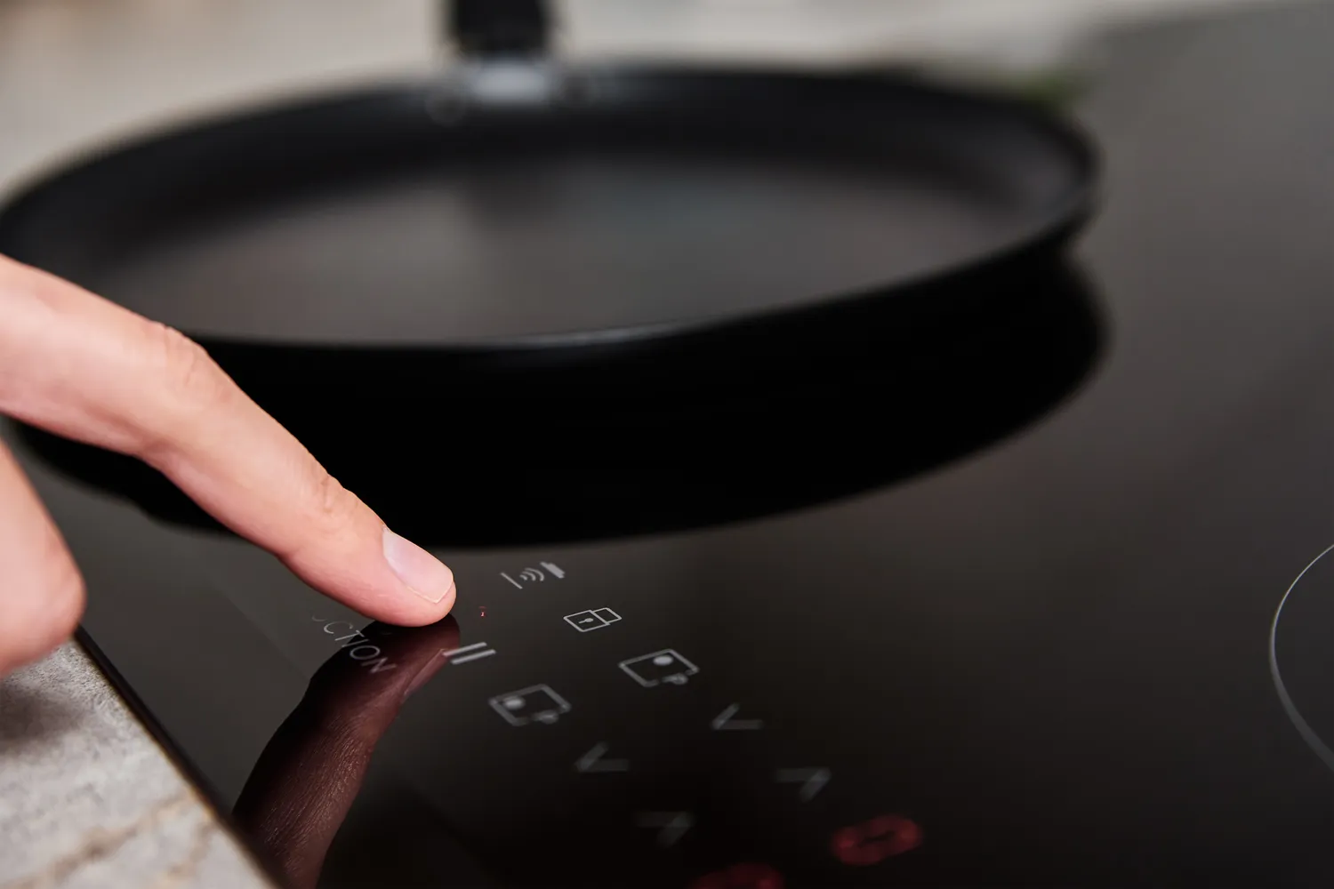 Indukcinė kaitlentė