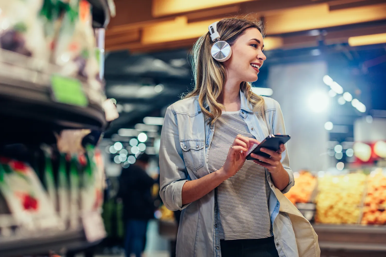 DI muzika parduotuvėje