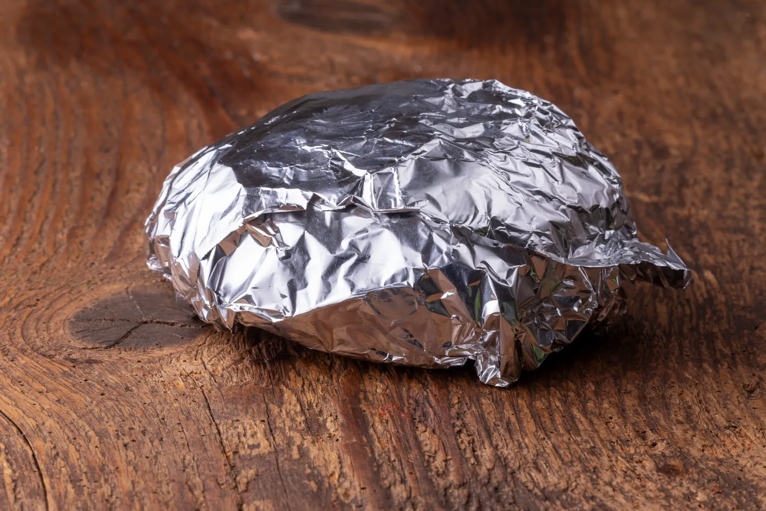 Maistas suvyniotas į foliją