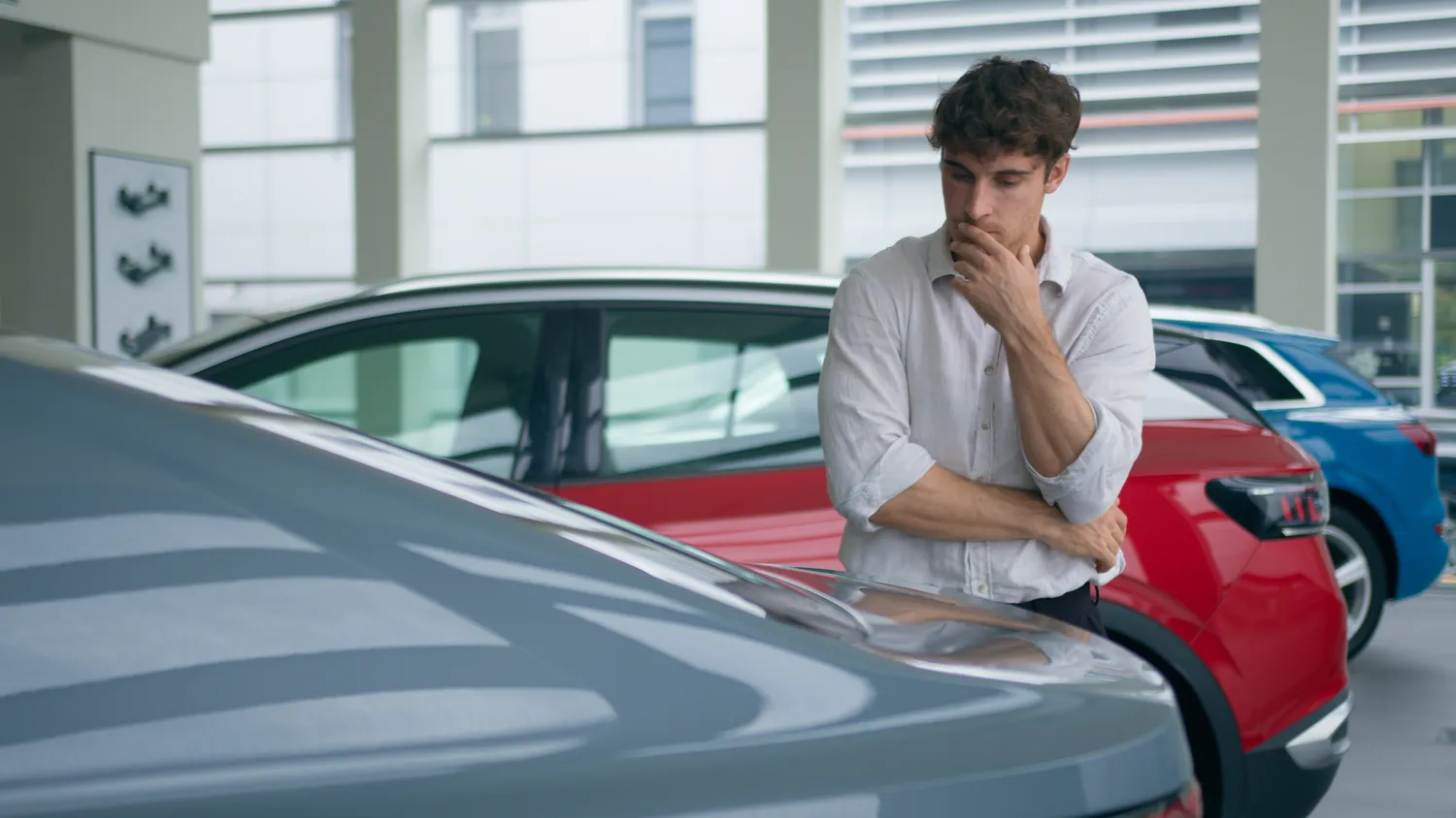 Automobilio pirkimas pasitelkiant DI